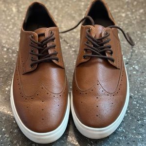 NWT OSOS SNEAKER OXFORDS